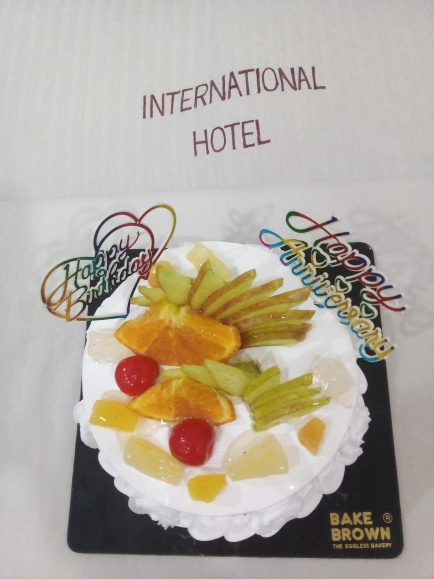 גורקפור International Hotel In מראה חיצוני תמונה